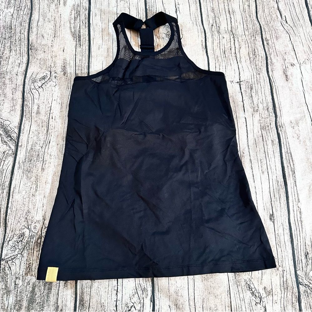 Monreal London Black Mesh Racerback Athletic Tank Top w/ Shelf Bra Size Small